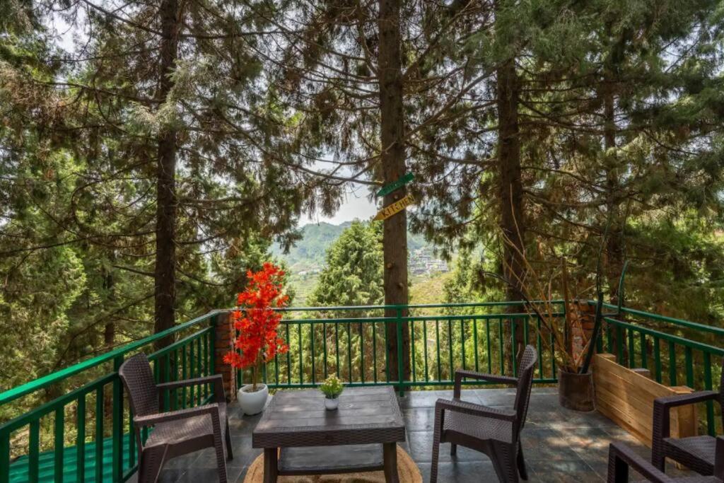 The Hill Story, Entire Chalet, Offbeat,Cozy Масурі Екстер'єр фото